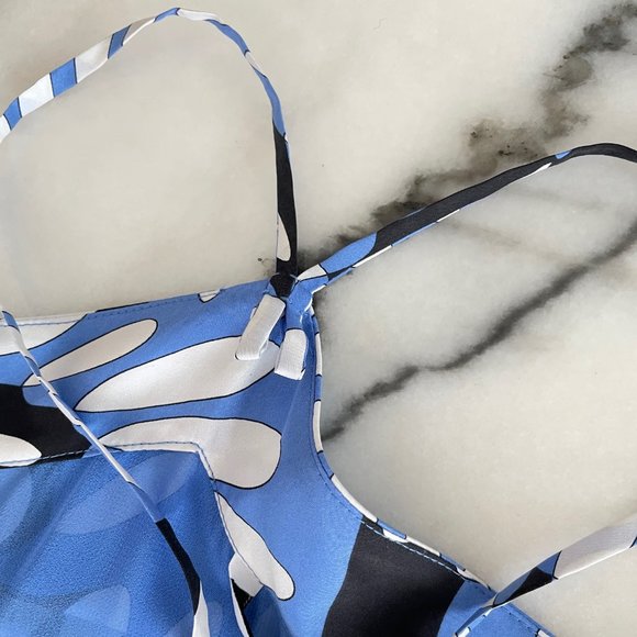 Diane Von Furstenberg Barths Maxi Dress in Riviera Buds Multi Cornflower Print - Picture 6 of 16